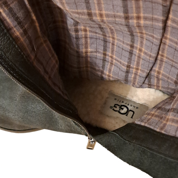 UGG Darcie Riding Boot - Picture 12 of 14